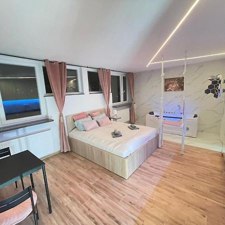 YOURAPART JACUZZI przy ZAMKU KRÓLEWSKIM Varsóvia Exterior foto